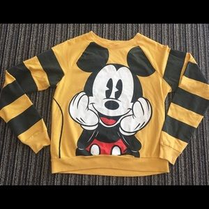Vintage Mickey Mouse sweat shirt